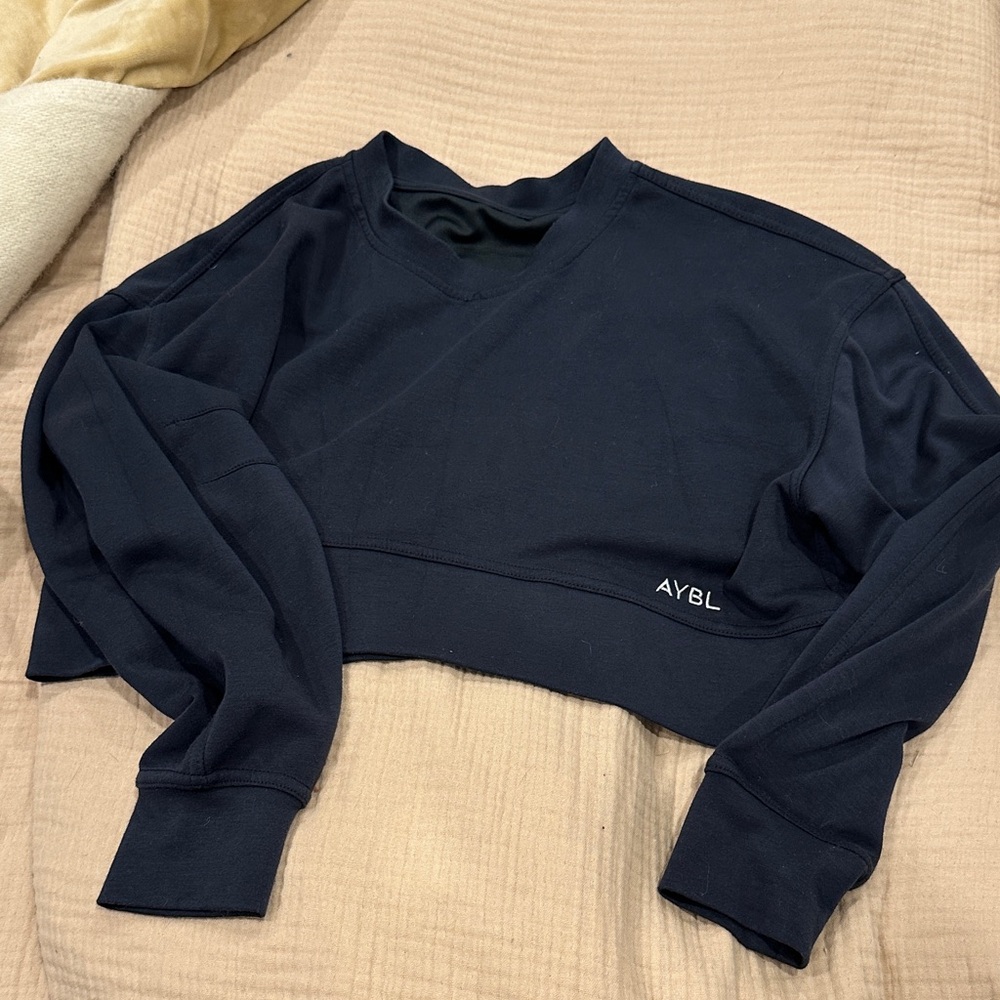 Aybl crop tee
